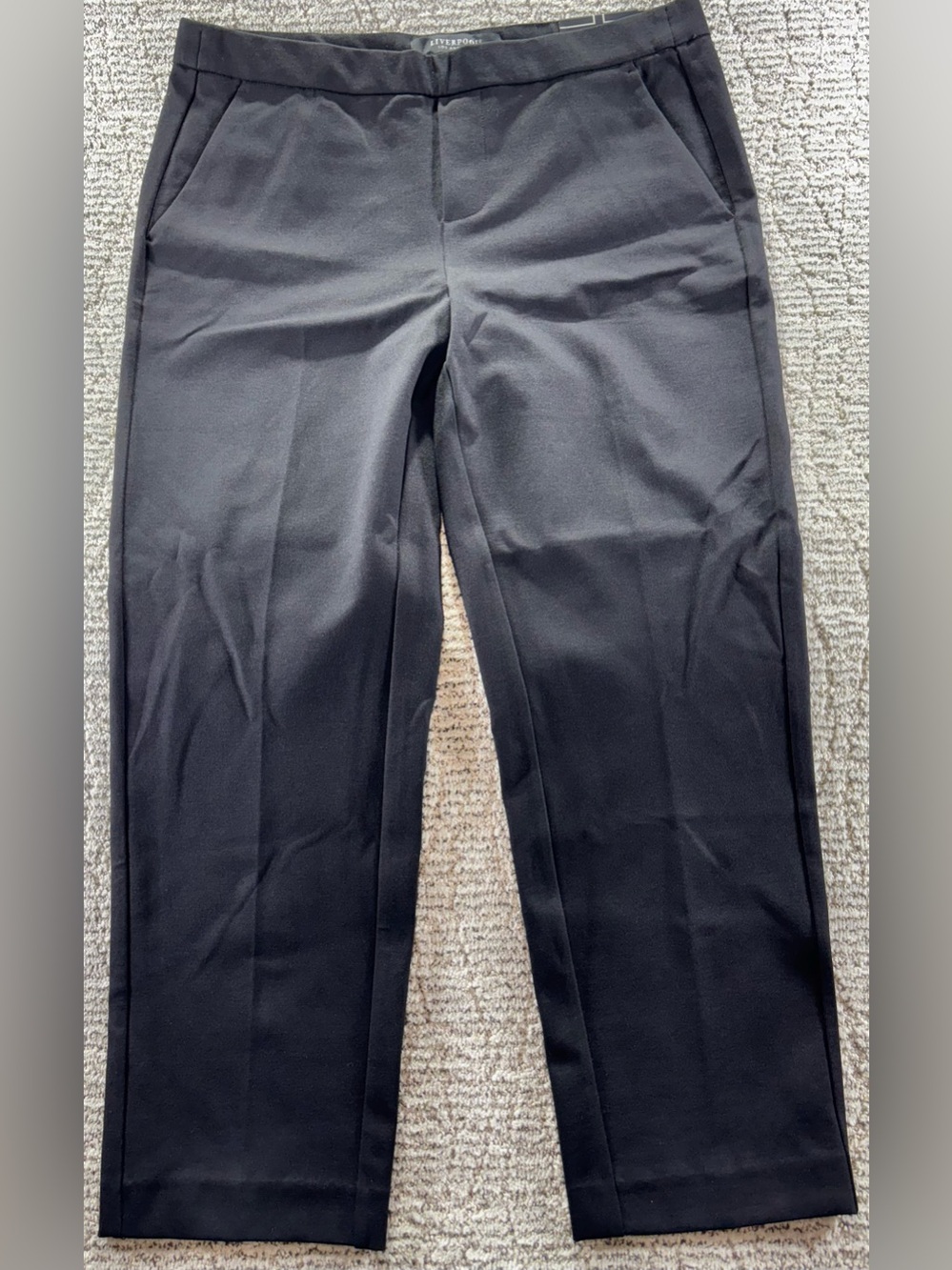 NEW Liverpool Women’s Size‎ 10/30 Petite Black Kayla Pull On Trousers